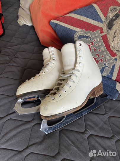 Фигурные коньки wifa 31