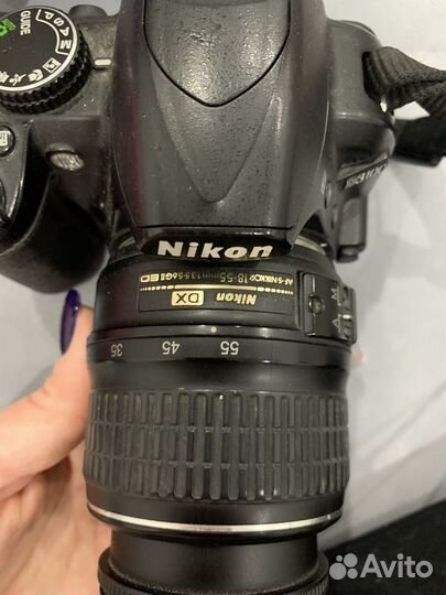 Зеркальный фотоаппарат