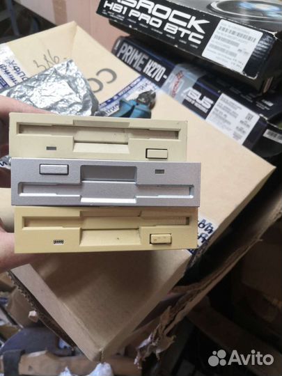 Флоппи Дисковод fdd 3,5