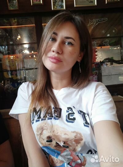 Продавец,администратор,оператор или похожие