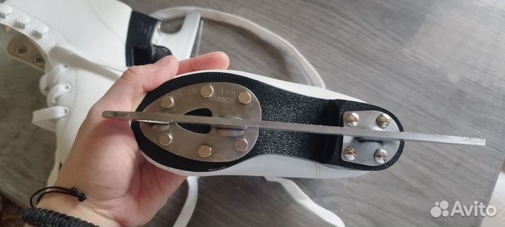 Коньки фигурные детские 25-26 размер