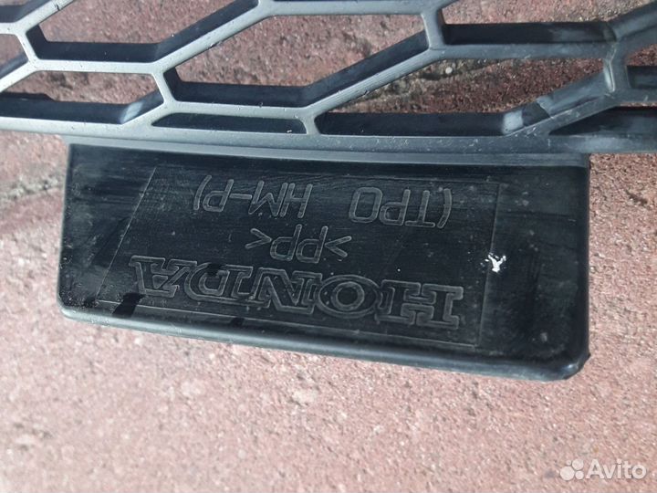 Решетка радиатора Acura MDX