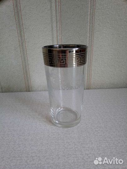 Стаканы,вазочка