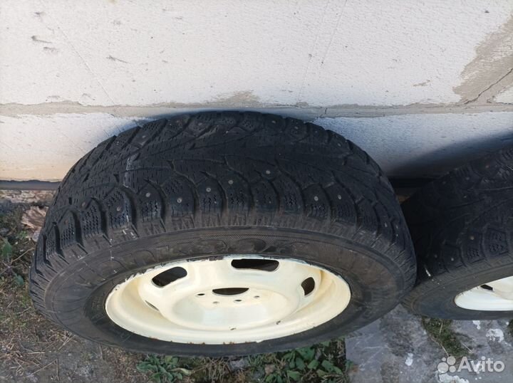 R13 Hankook RoadHandler 175/70, PCD 10x120 DIA 21