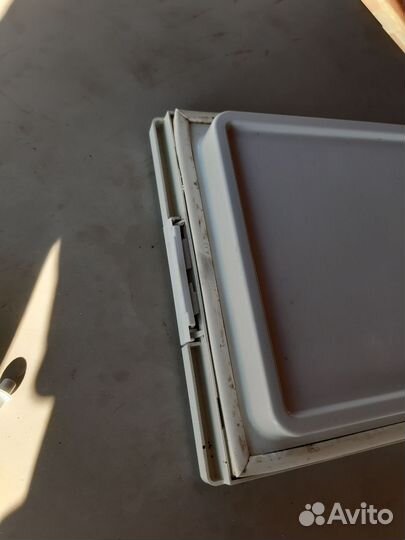 Дверь на холодильник Индезит