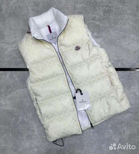 Жилетка Moncler