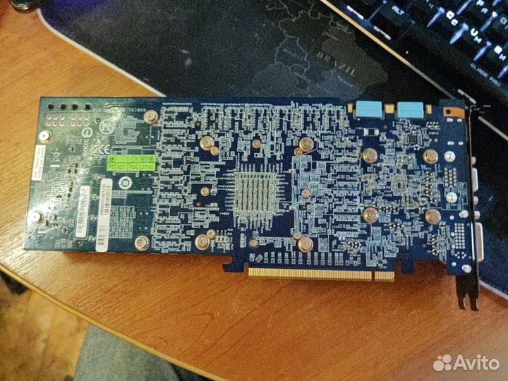 Видеокарта gigabyte gtx 275