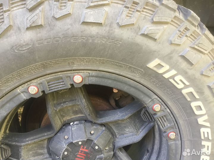 Cooper Discoverer STT Pro 295/70 R18 129P