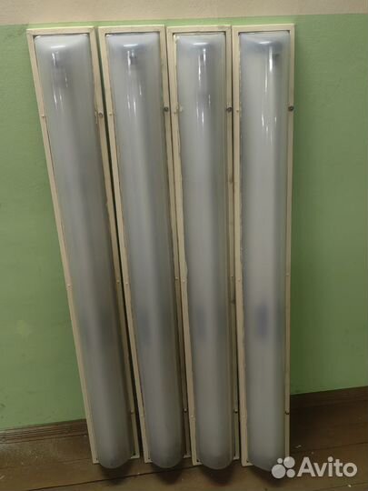 Светильник люминесцентный