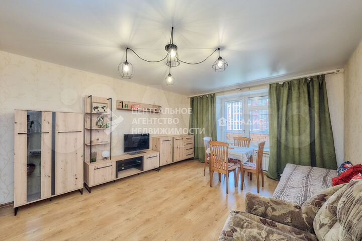 2-к. квартира, 70,6 м², 7/10 эт.