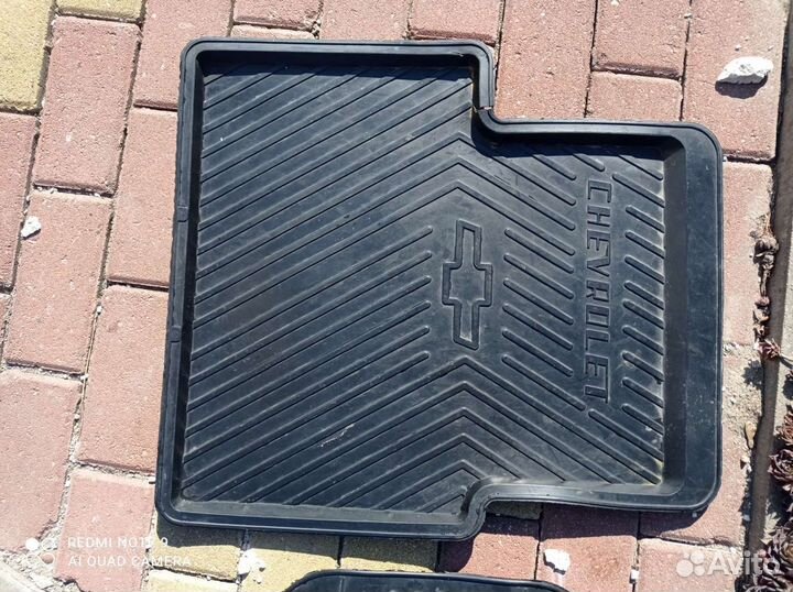 Резиновые коврики на chevrolet lacetti
