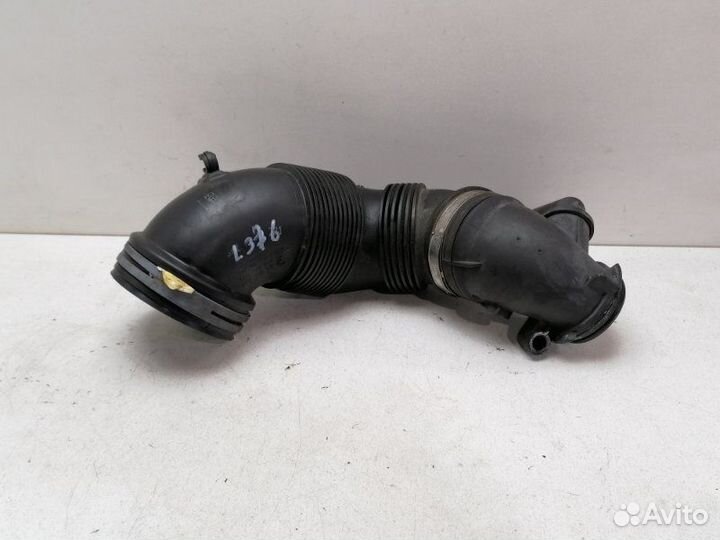 Патрубок воздушного фильтра Audi A3 2013