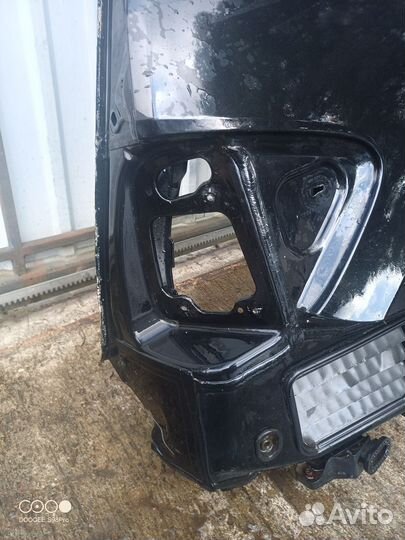 Крыло заднее правое Mercedes Benz ML 164