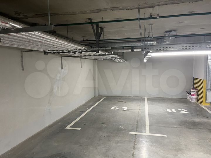 Машиноместо, 14 м²