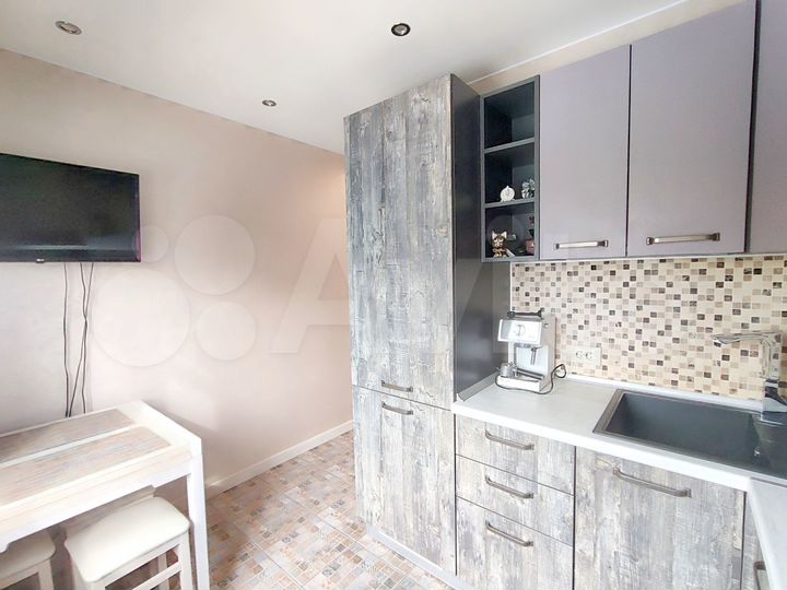 2-к. квартира, 44 м², 5/5 эт.