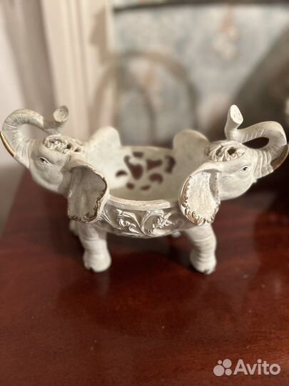 Ваза конфетница со слонами