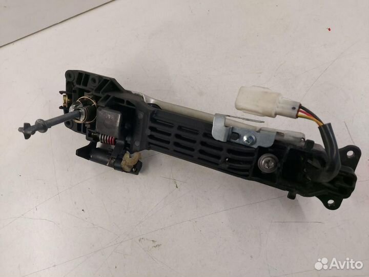 Ручка наружная двери передней правой Toyota Prius