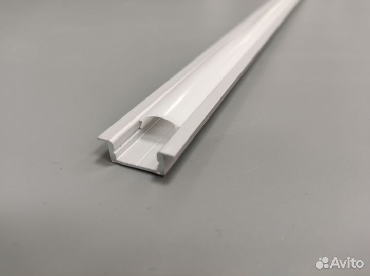 Встраиваемый алюминиевый профиль 2206