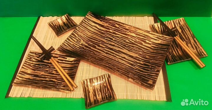 Посуда. Кружки. Контейнер tupperware