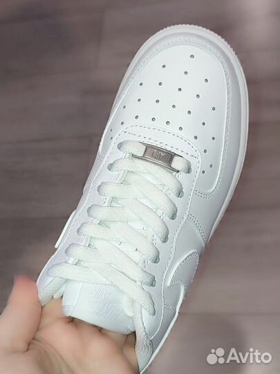 Кроссовки nike air force 1 белые