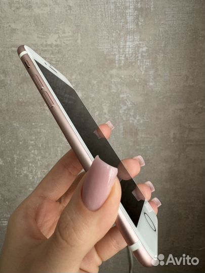 iPhone 7, 32 ГБ