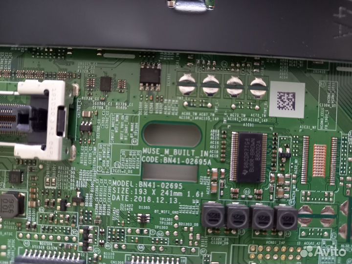 Разбор Samsung QE49Q60