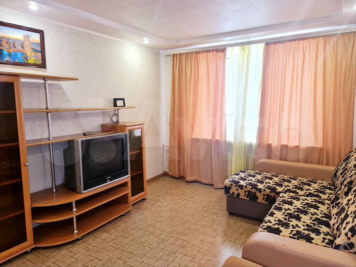 2-к. квартира, 48 м², 2/9 эт.
