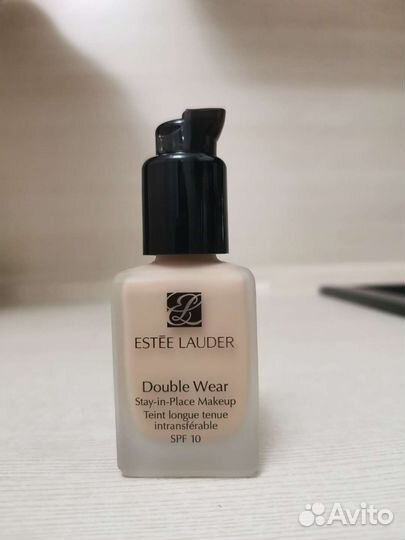 Дозатор помпа для тонального крема Estee lauder