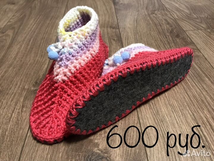 Вязаные изделия. Тапочки