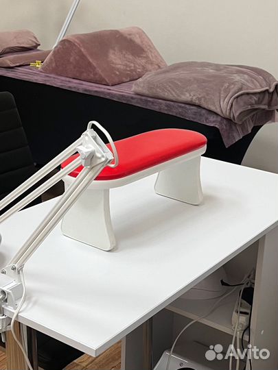 Подставка для рук маникюр