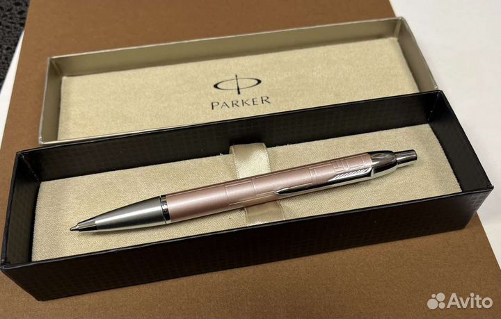 Шариковая ручка Parker Premium