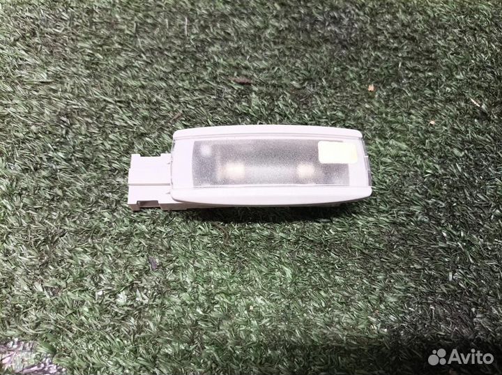 Плафон салонный VW Tiguan 2007-2011