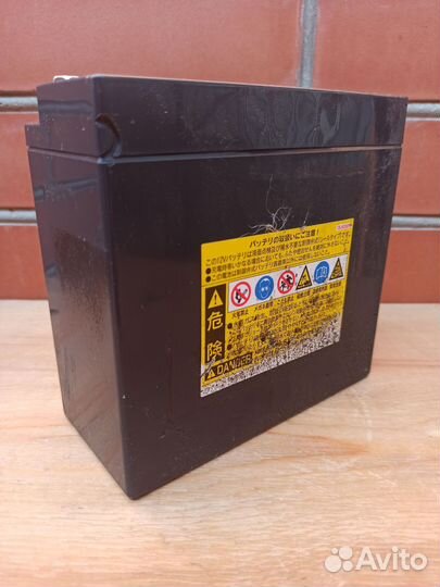 Аккумулятор GS yuasa GT14B-4