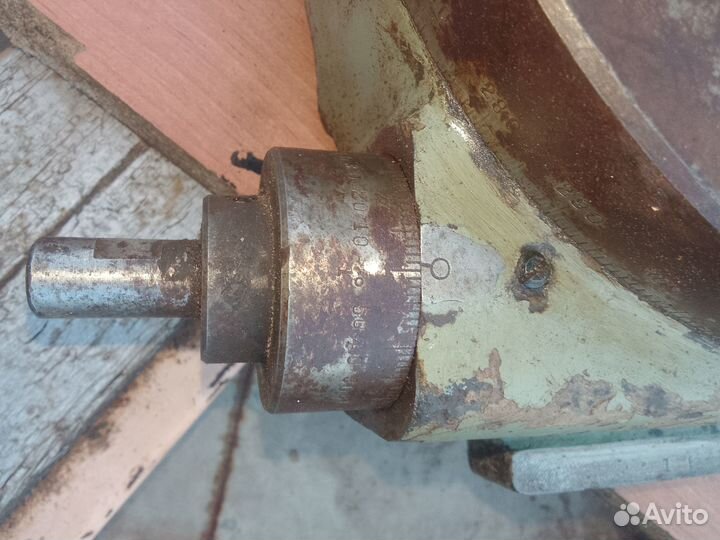 Стол поворотный ф250мм