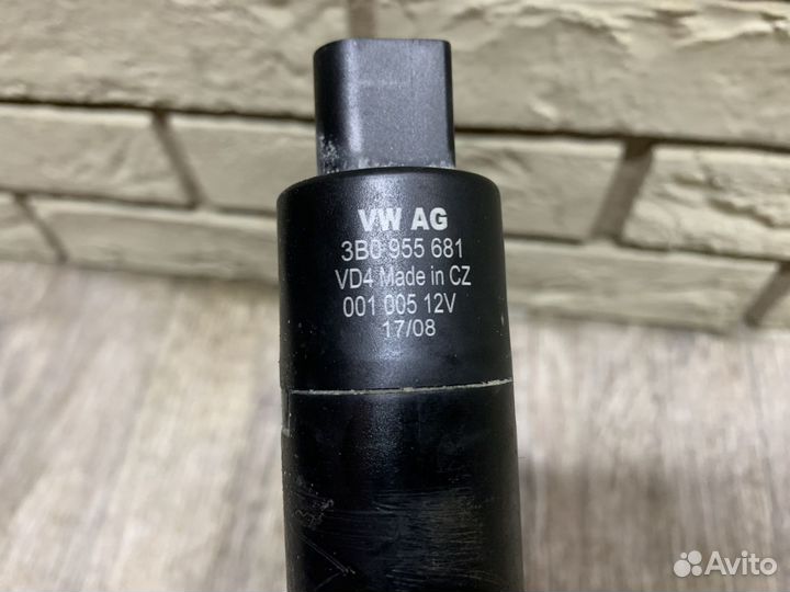 Volkswagen Touareg 2002-2010 Насос омывателя фар