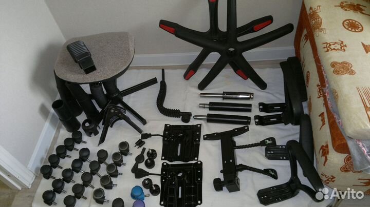 Запчасти от компьютерных, офисных кресел