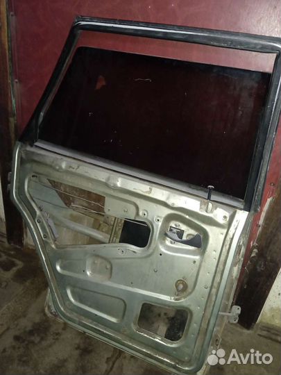 Дверь ваз 2109 задняя левая