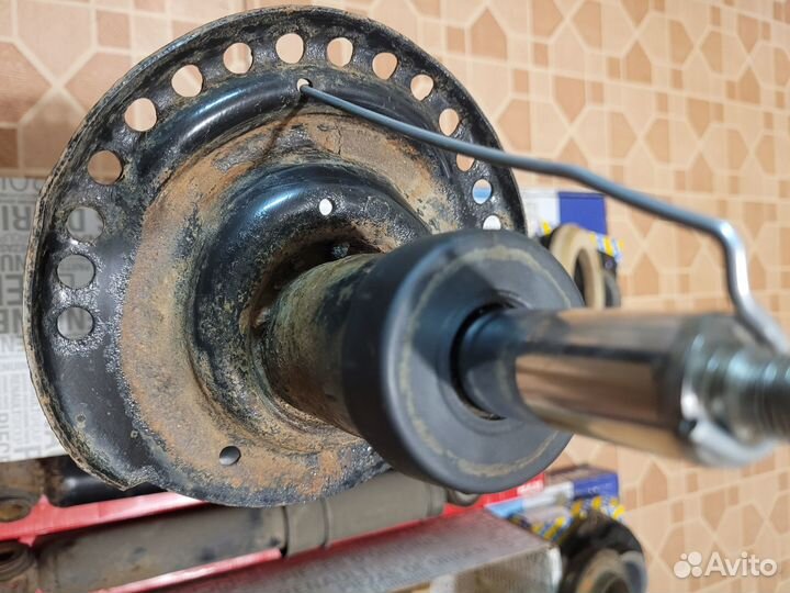 Амортизаторы Reno Kangoo 2