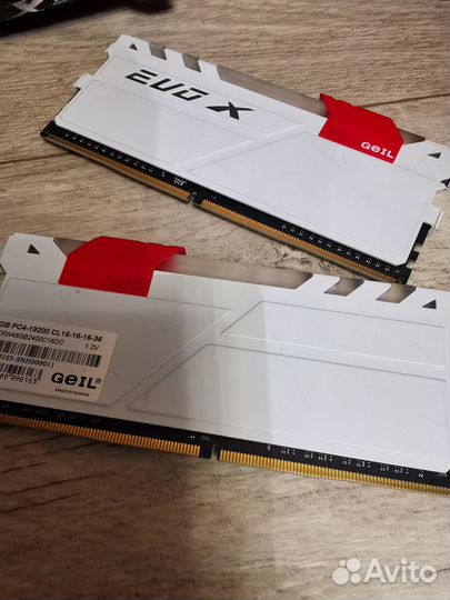 Оперативная память DDR4 Geil EVO X