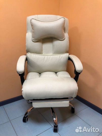 Компьютерное игровое (геймерское) кресло. Новые