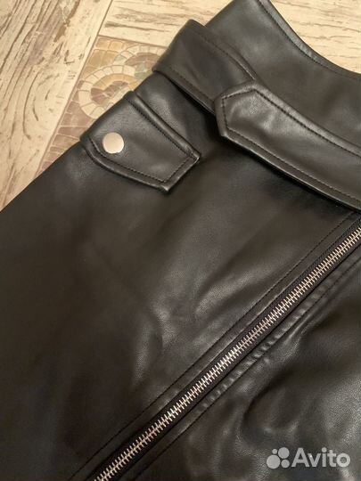 Юбка черная экокожа пуловер Zarina 46 р М