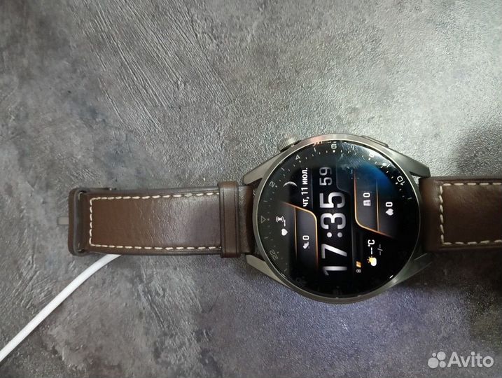 Смарт часы huawei watch 3 pro