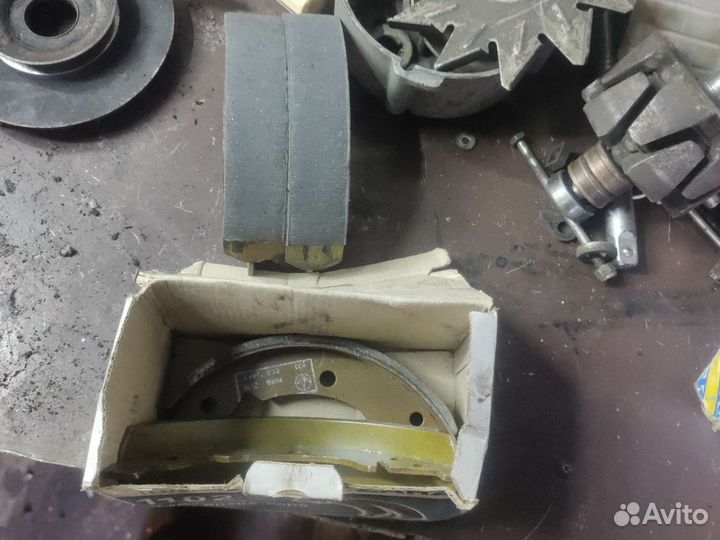 Таврия колодки задние