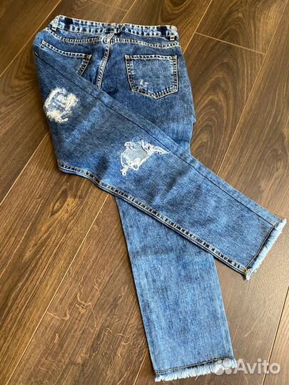 Джинсы женские