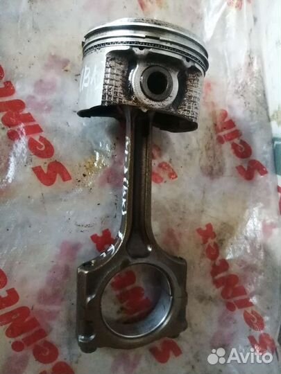 Поршень с шатуном Z6 Mazda 3BK, 1.6