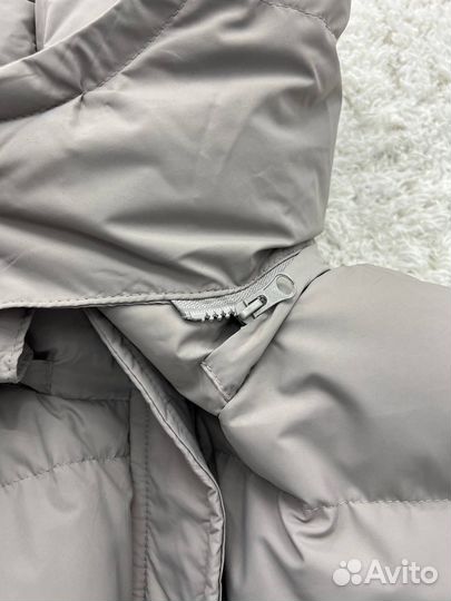 Куртка матовая с капюшоном на кулиске