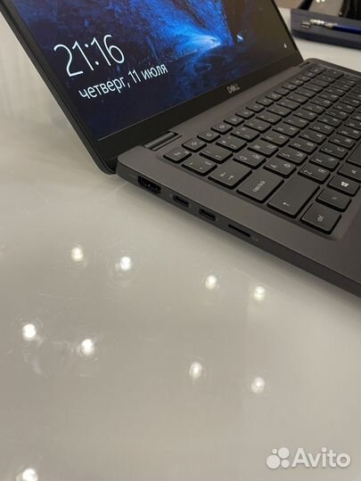 Ноутбук dell latitude7410