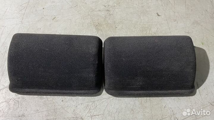 Решетка крепления подголовника Mercedes Benz W140