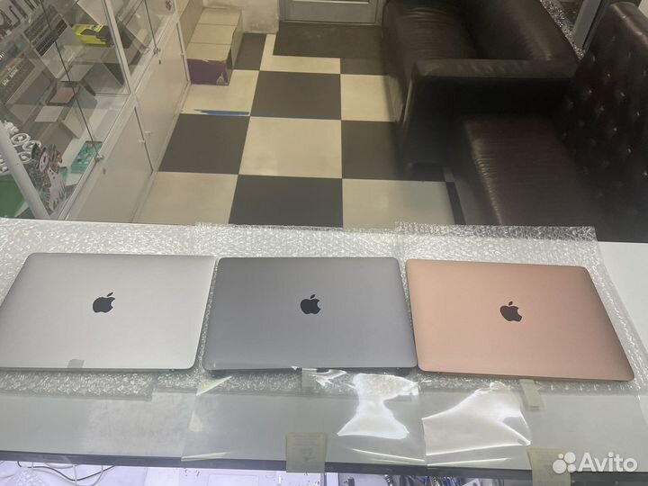 Матрица MacBook air A1932 в наличии