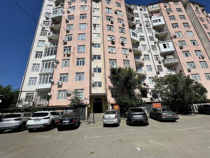 2-к. квартира, 47 м², 9/10 эт.